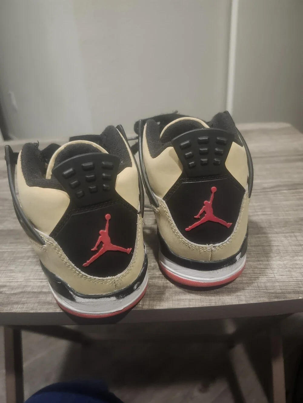 Air Jordan 4 Pizza Little Kids Size 1Y Youth (GS) IH2093-200